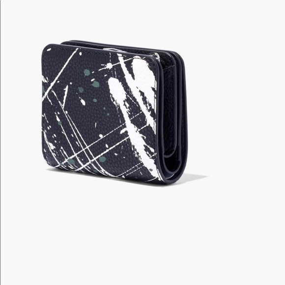 Authentic MARC JACOBS THE SPLATTER MINI COMPACT WALLET - Picture 12 of 12